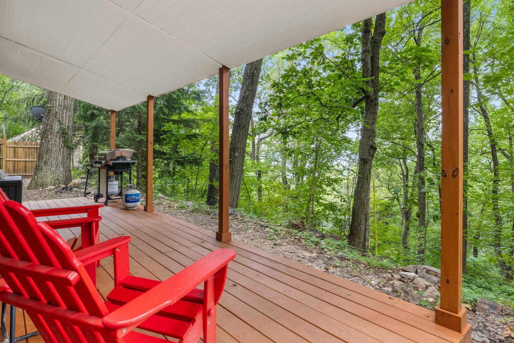 Modern Mountain Cottage W Hot Tub, Fire Pit, Wifi 인우드 외부 사진